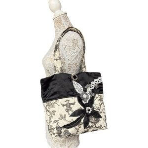 Sonja’s Handmade Toile Print Tote Bag, Black & White, Country Cottage Style Tote